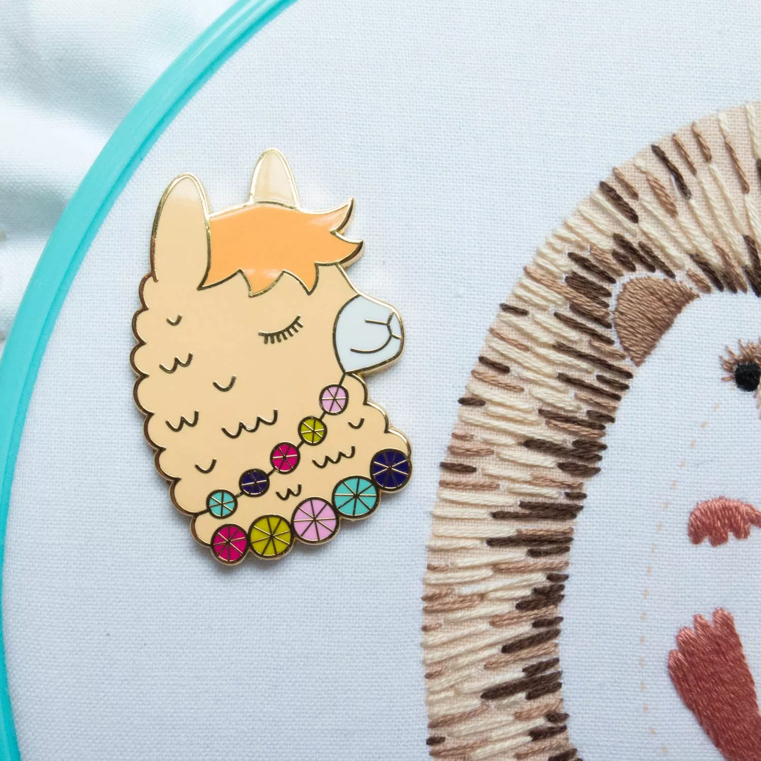 Cute Llama Needleminder