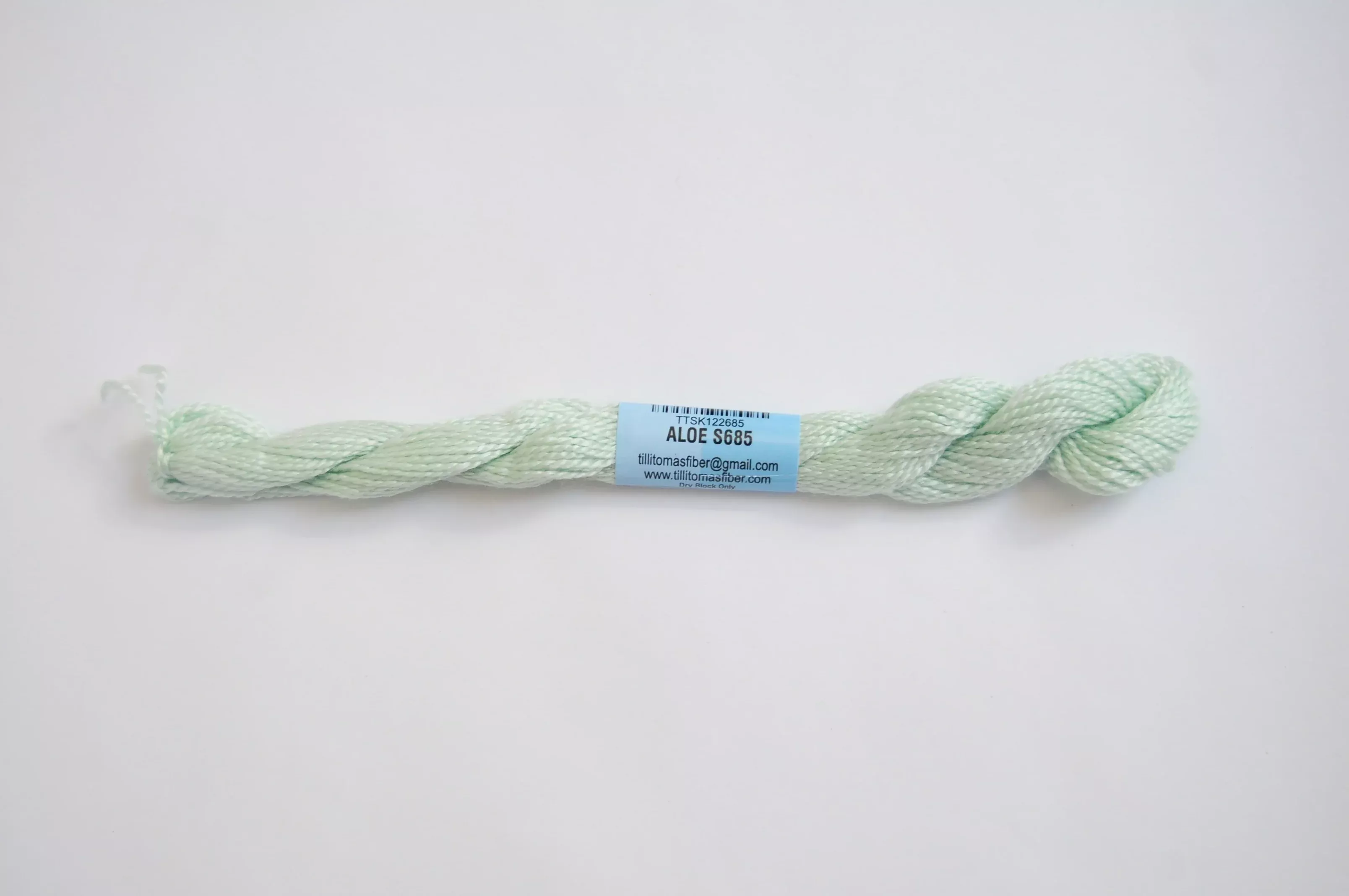 Essentials Skein - Aloe 685