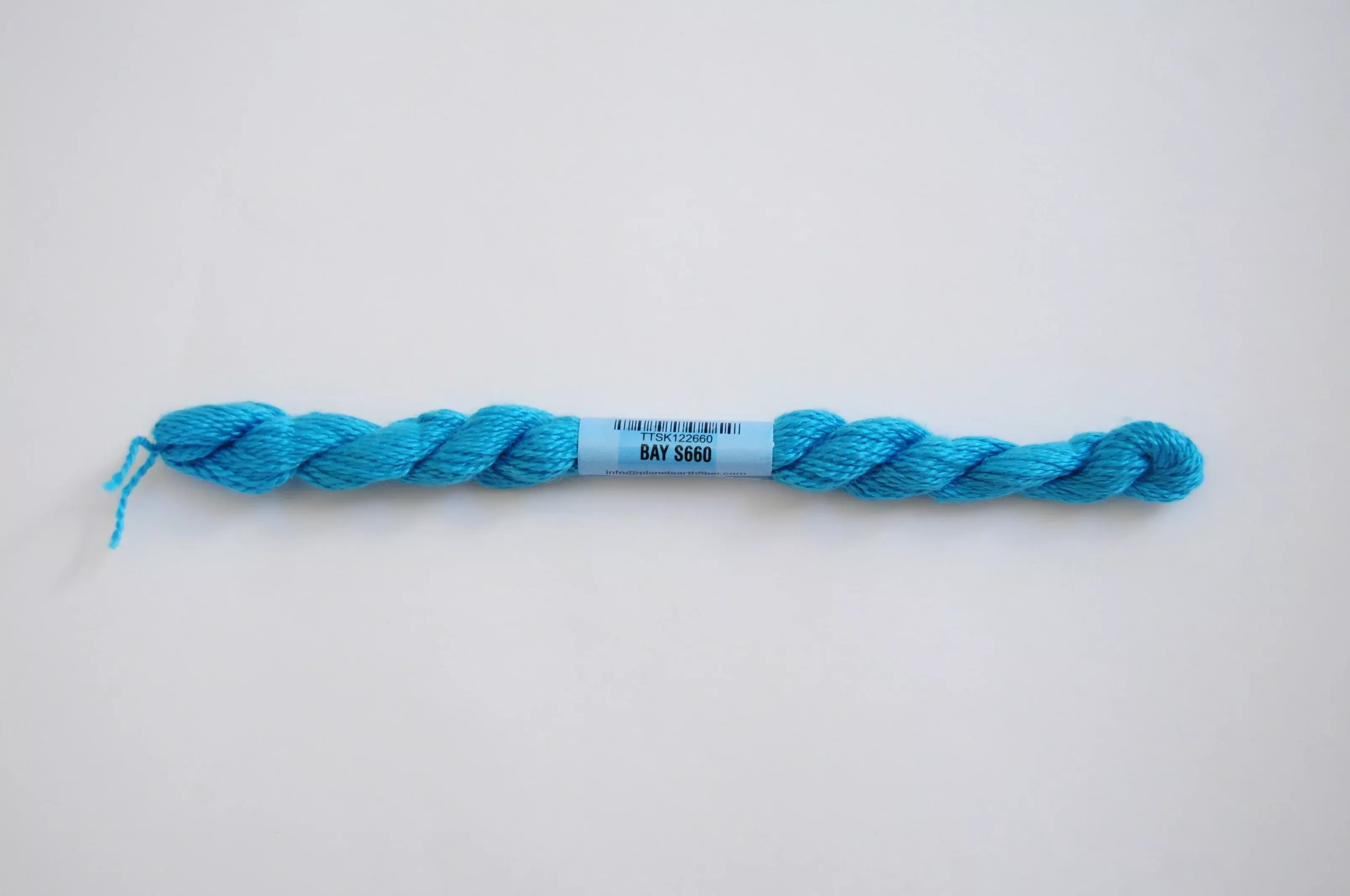 Essentials Skein - Bay 660