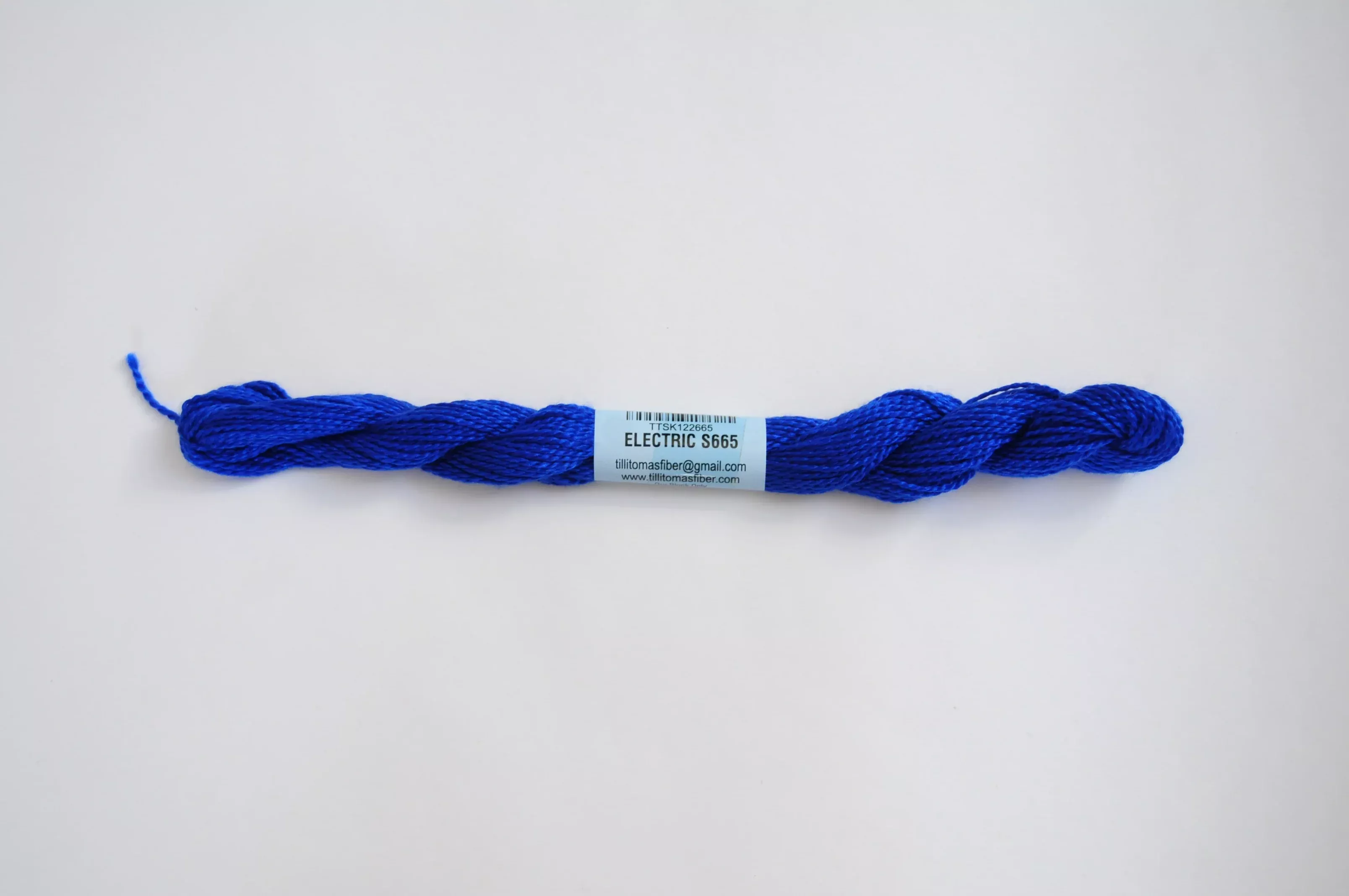 Essentials Skein - Electric 665