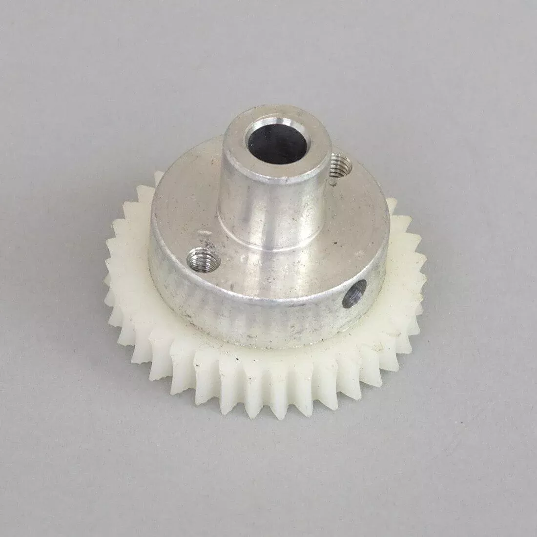 Gear, Bernina 807-819 - 310.020.18