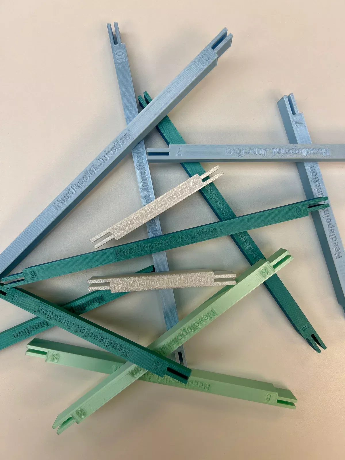 Needlepoint Junction Stretcher Bars