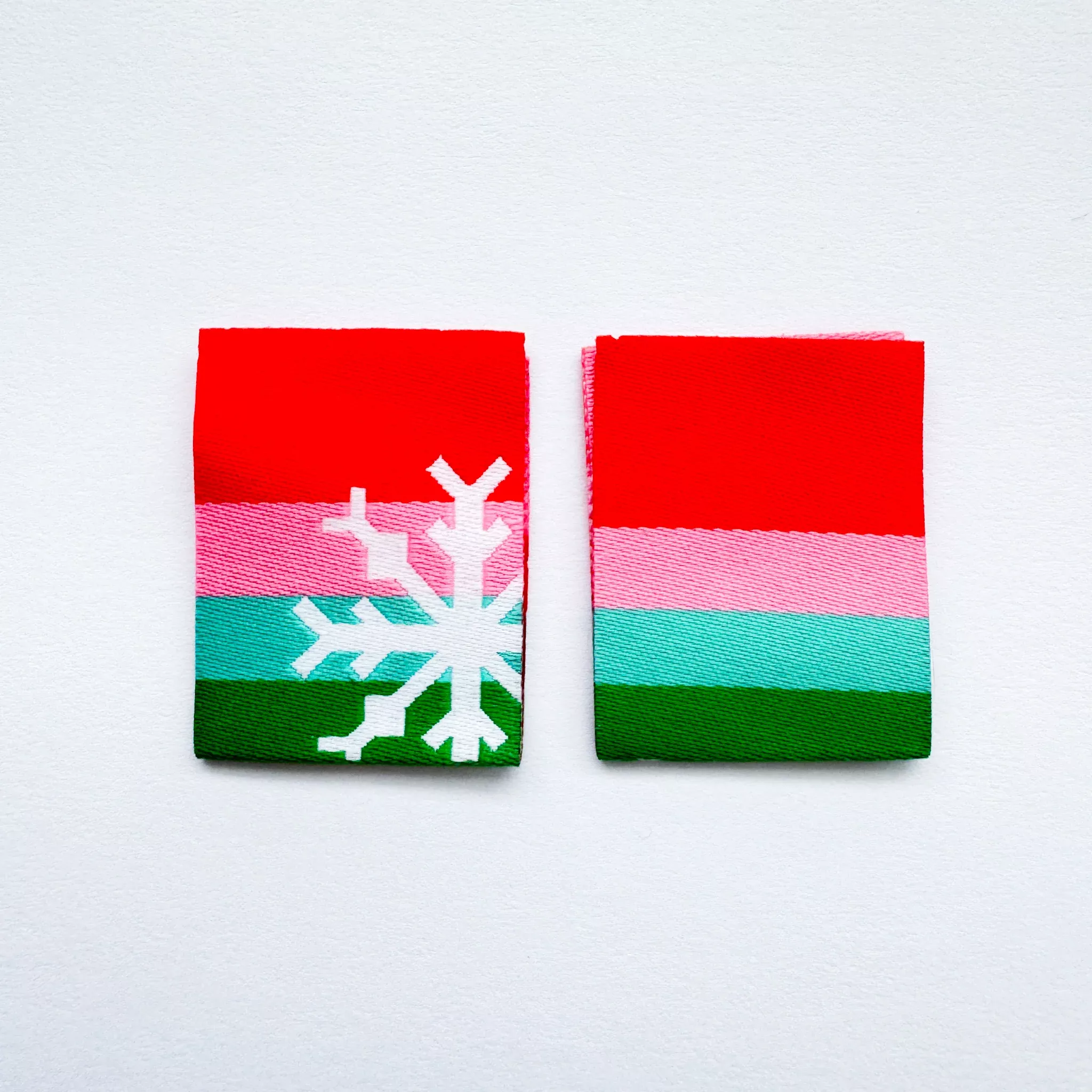Snowflake Woven Labels Set of 2